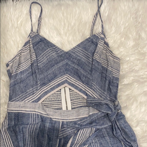 Dress - Picture 4 of 6